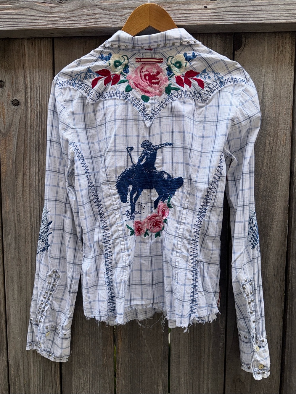 Johnny Was 3J Workshop Embroidered Studded Western Boho Rodeo Rose button-down - Picture 2 of 11